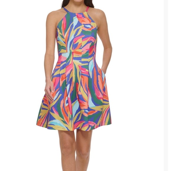 Vince Comuto Dresses & Skirts - Vince Camuto Fit And Flare Size 14 Womens